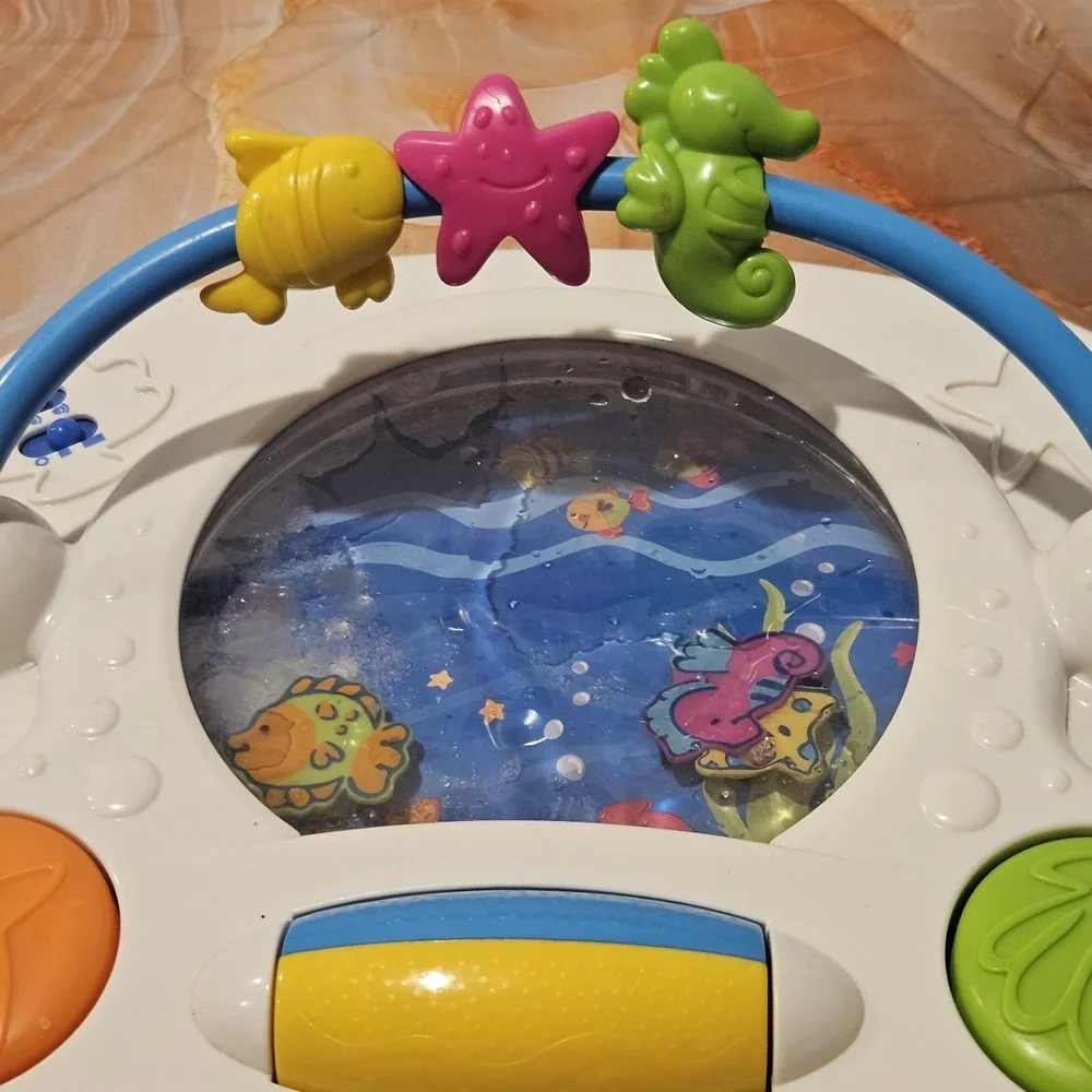 Vintage 2004 Fisher Price Ocean Wonders Aquarium Activity Toy Tested Works